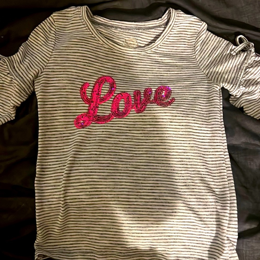 Adorable, So Brand, Girls SZ 7/8, Black/Wht Striped w/Pink Sequined “Love” Top